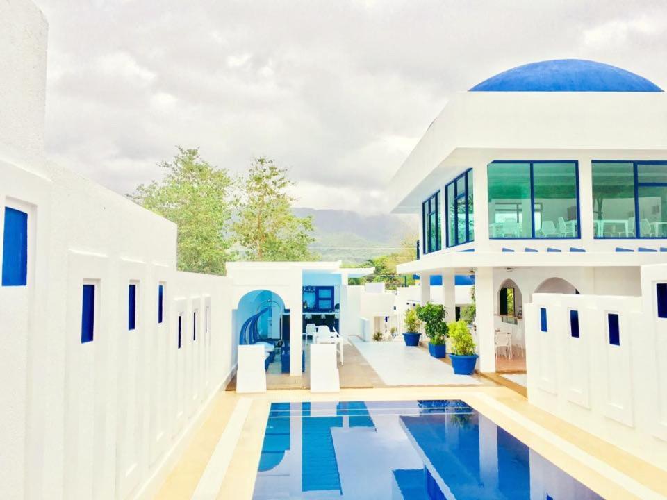 The Palladium Hotel Coron Exterior foto